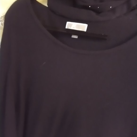 JM Collection black long sleeve sweater clear stone on sleeve and collar size 2X - Picture 3 of 5